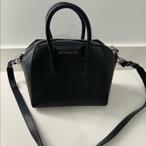 Givenchy Antigona Mini